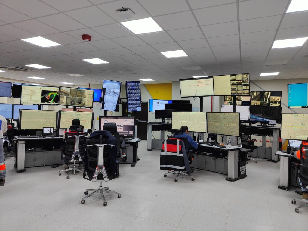 Quellaveco control room