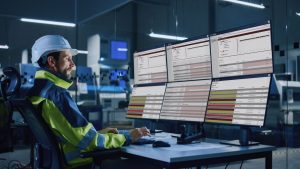 How data-driven decision making enhances operational resilience
